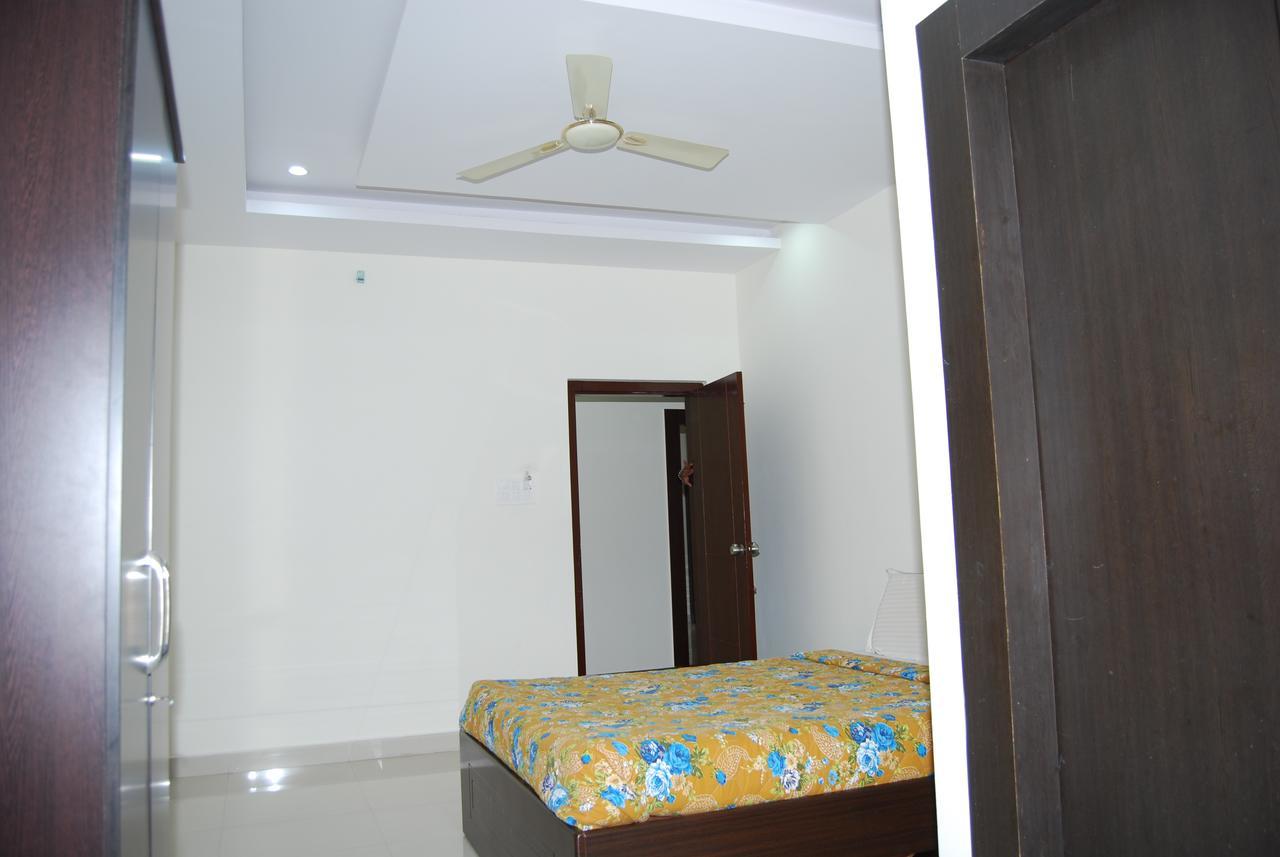 Pratham Residency Otel Maisur Dış mekan fotoğraf