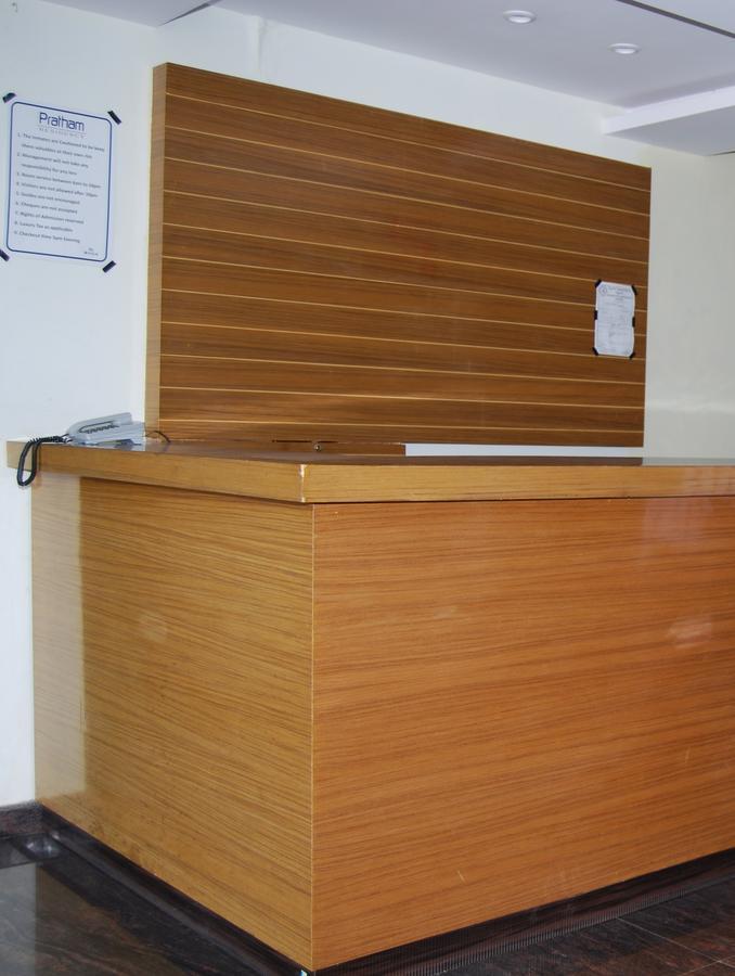 Pratham Residency Otel Maisur Dış mekan fotoğraf
