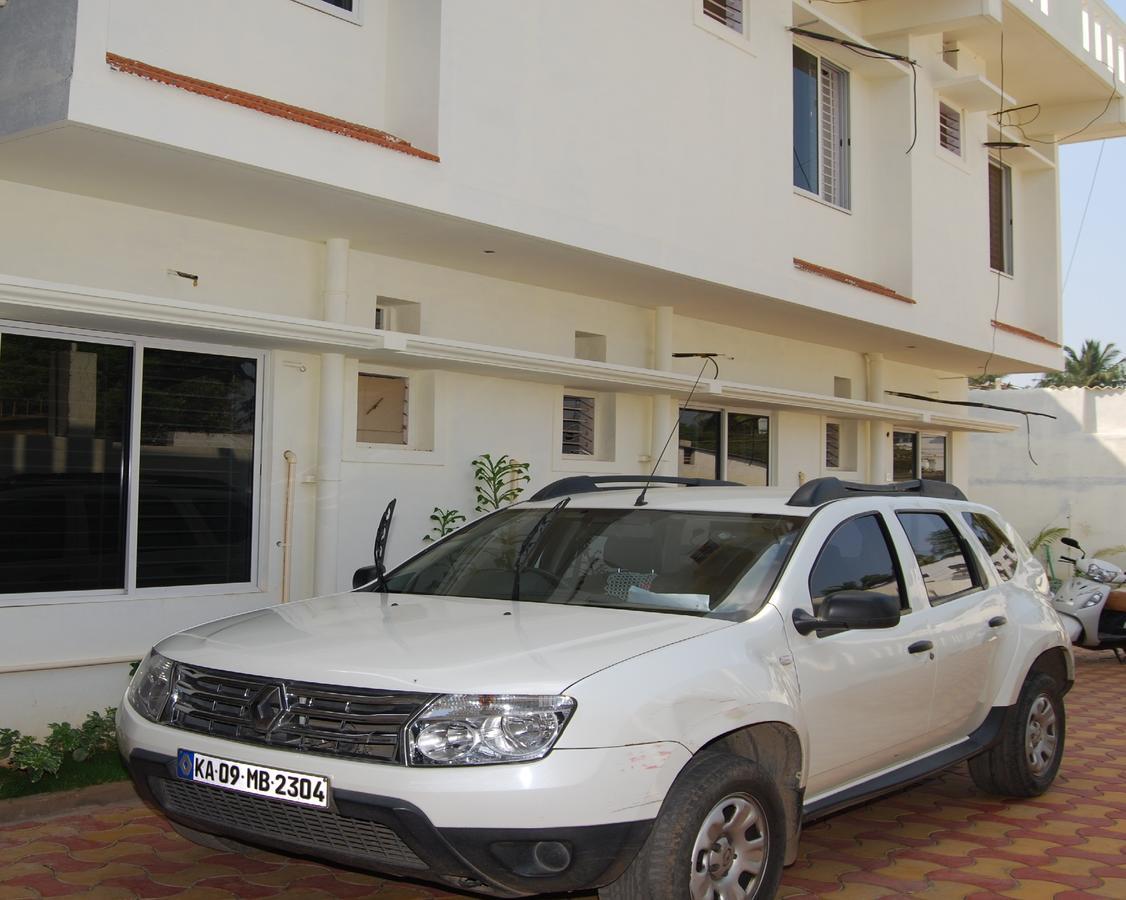 Pratham Residency Otel Maisur Dış mekan fotoğraf